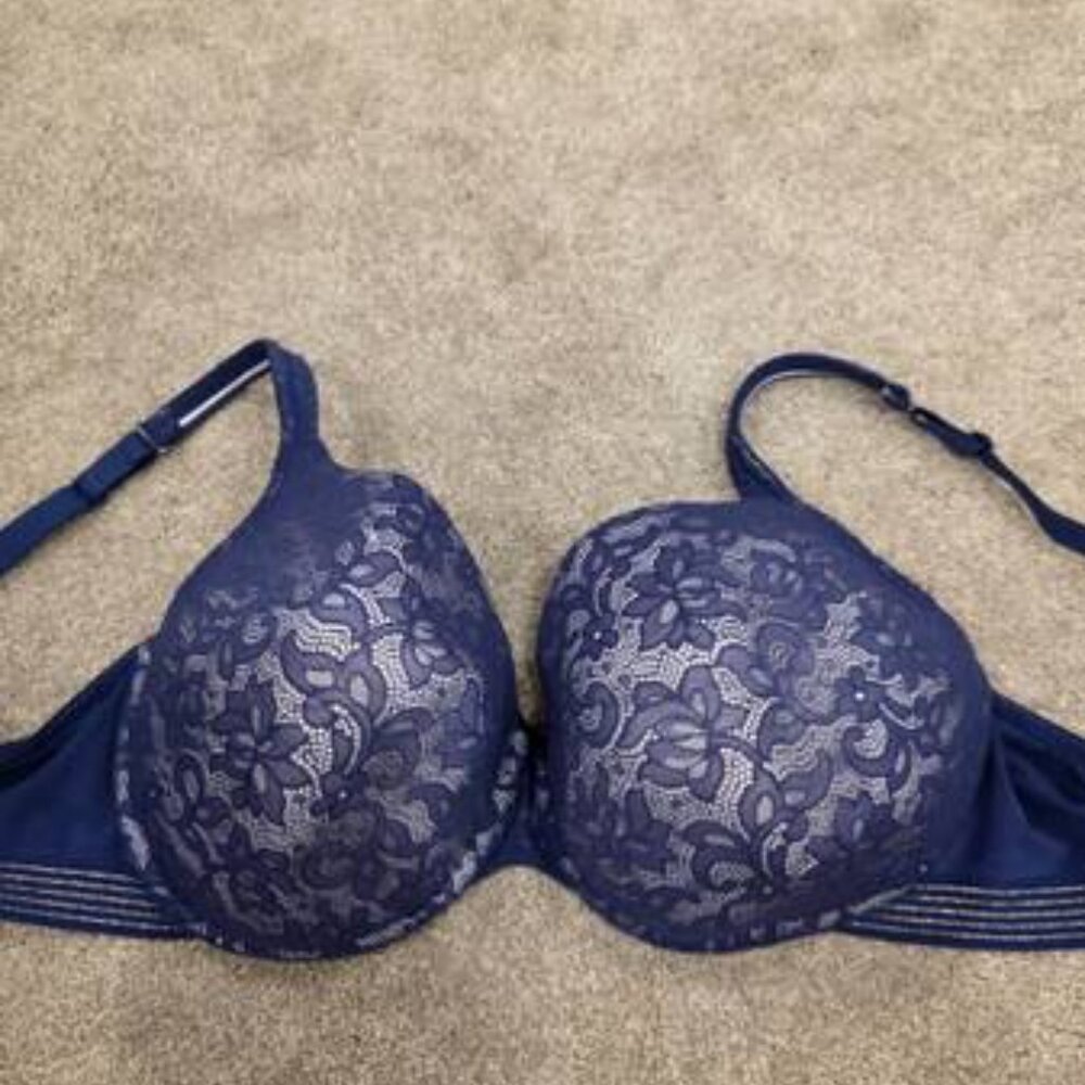 Bras - Picture 16 of 16